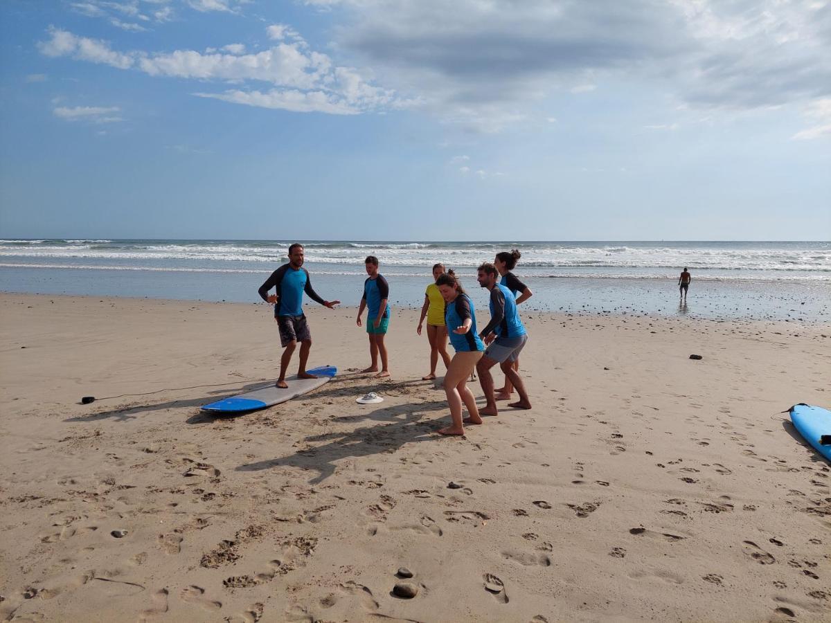 Cocobolo Surf Hotel & School Playa Santa Teresa  Buitenkant foto